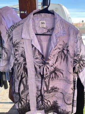 ZARA Light Purple Short-Sleeve Tropical Button-Down Shirt